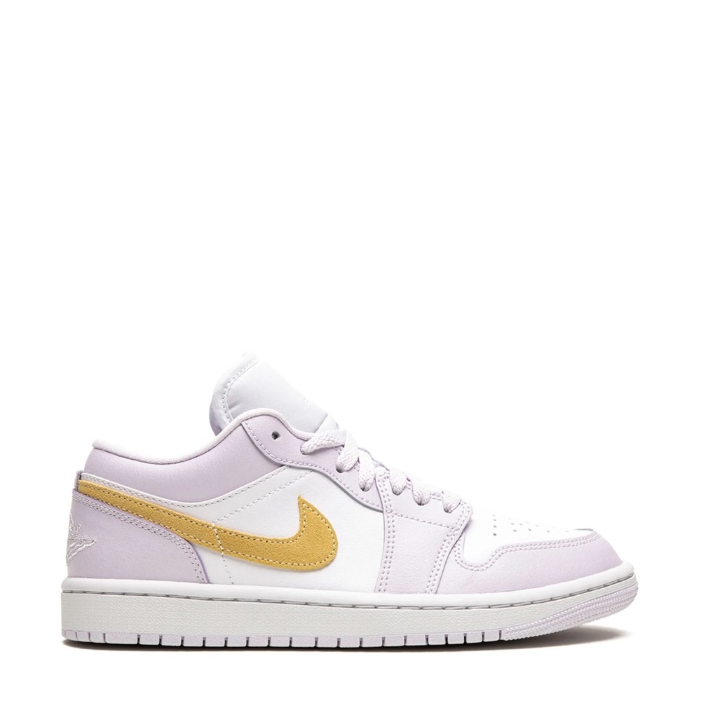 Women’s Air Jordan 1 Low